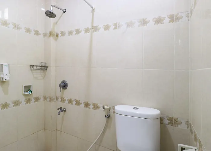 Warapsari Guest house 2*